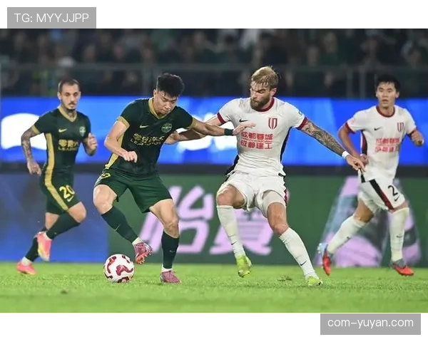 成都蓉城防守定位球存隐患 三场比赛两度被对手头球破门